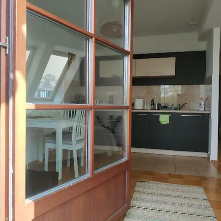 Apartament Kasztanowa